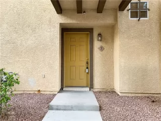 Photo #2: 2388077 Listing 