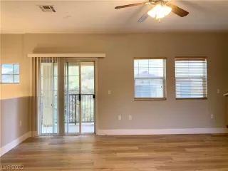 Photo #6: 2388077 Listing 