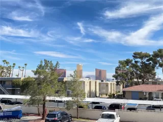 Photo #1: 2388116 Listing 