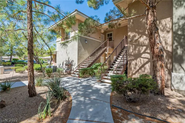 MLS: 2388152 Condo For Sale