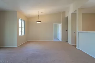 Photo #6: 2388152 Listing 