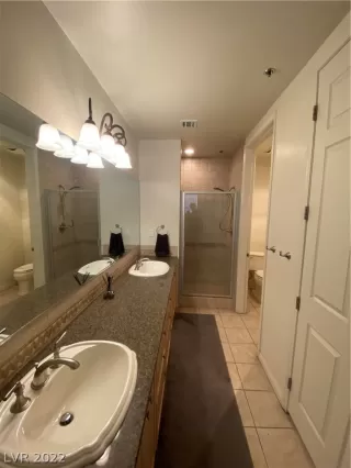 Photo #4: 2388171 Listing 