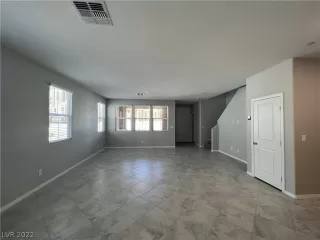 Photo #3: 2388197 Listing 