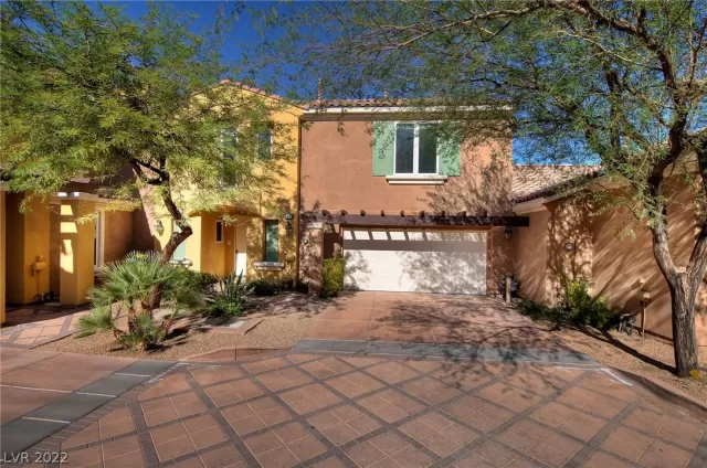 MLS: 2388199 Condo For Sale