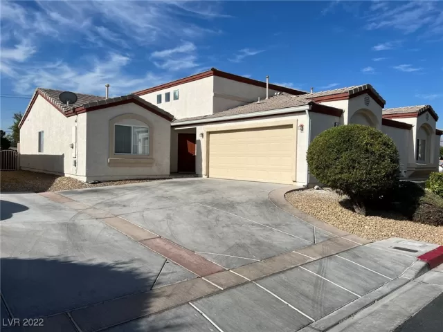 MLS: 2388208 Condo For Sale