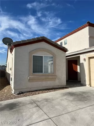 Photo #2: 2388208 Listing 