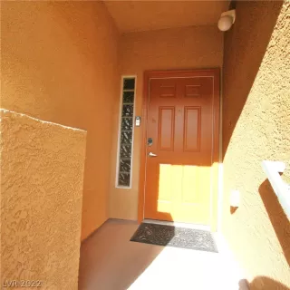 Photo #3: 2388286 Listing 