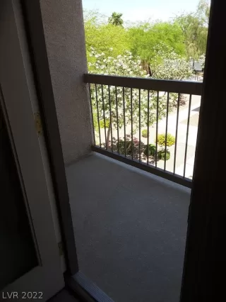 Photo #5: 2388304 Listing