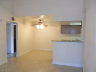 Photo #1: 2388364 Listing 