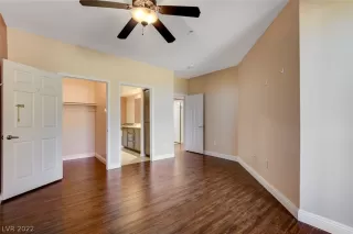 Photo #6: 2388379 Listing 