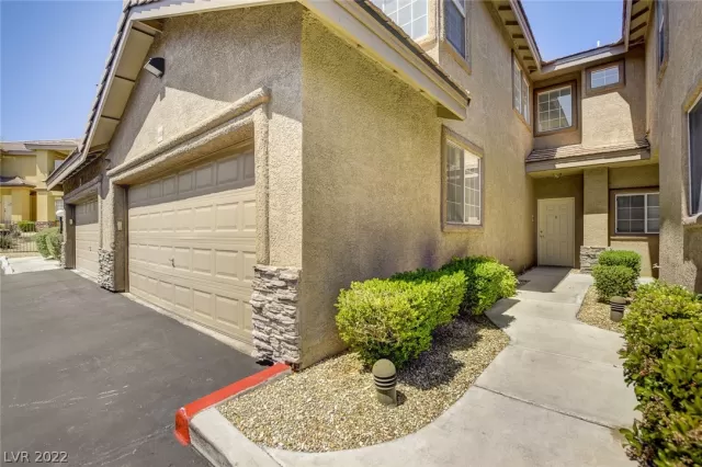 MLS: 2388444 Condo For Sale