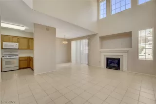 Photo #1: 2388444 Listing 