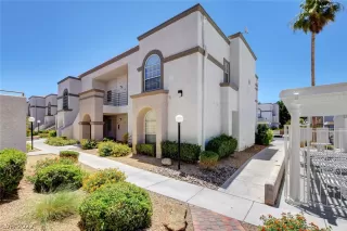 Photo #4: 2388485 Listing 