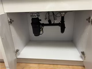 Photo #6: 2388513 Listing 