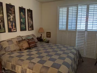 Photo #3: 2388531 Listing