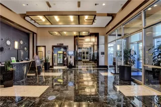 Photo #5: 2388547 Listing 