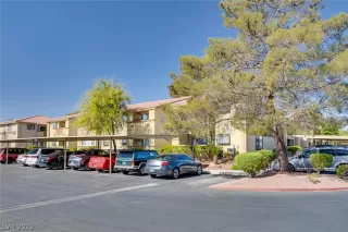 Photo #1: 2388581 Listing