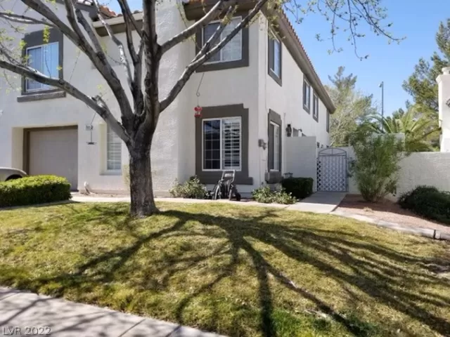 MLS: 2388684 Condo For Sale