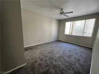 Photo #6: 2388692 Listing 