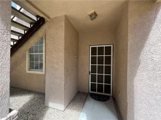 Photo #1: 2388731 Listing 