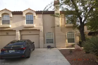 Photo #1: 2388776 Listing 