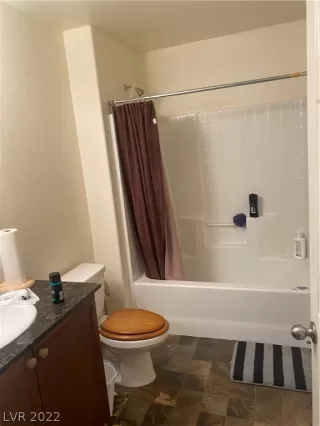 Photo #5: 2388780 Listing 