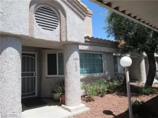 Photo #1: 2388890 Listing 