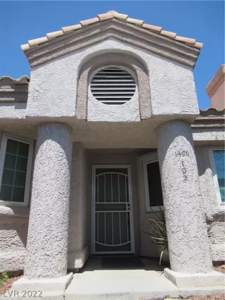 Photo #2: 2388890 Listing 