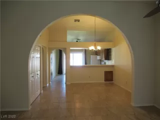 Photo #3: 2388890 Listing 