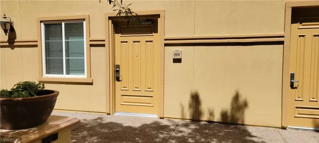 MLS: 2388906 Condo For Sale