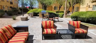 Photo #2: 2388906 Listing