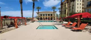 Photo #5: 2388906 Listing