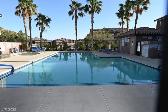 MLS: 2389027 Condo For Sale