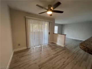 Photo #2: 2389137 Listing 