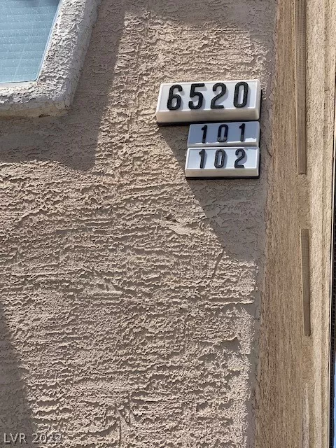 MLS: 2389186 Condo For Sale