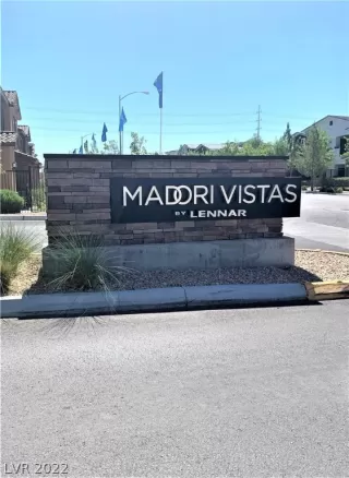 Photo #4: 2389545 Listing