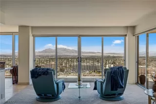 Photo #6: 2389576 Listing