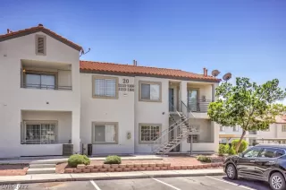 Photo #1: 2389582 Listing