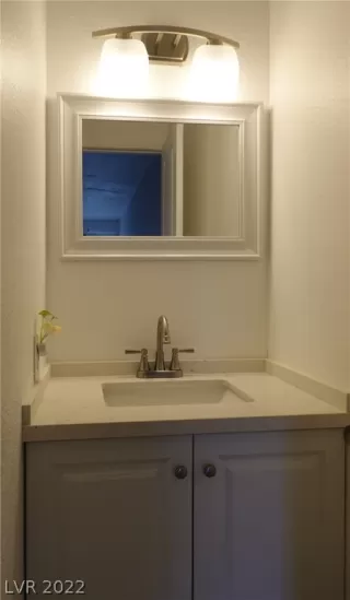 Photo #4: 2389752 Listing