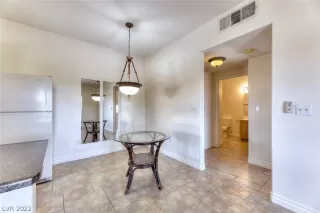 Photo #6: 2389780 Listing