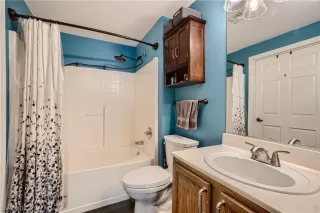 Photo #6: 2389845 Listing 