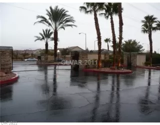 Photo #2: 2389909 Listing 