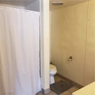 Photo #2: 2389958 Listing