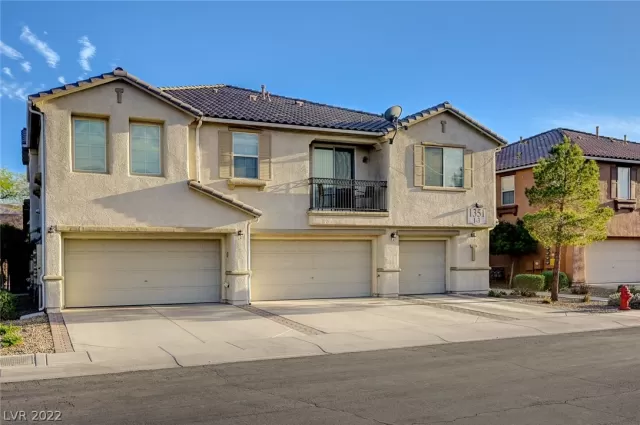 MLS: 2389960 Condo For Sale