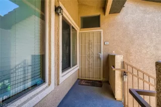 Photo #1: 2390031 Listing