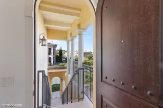 Photo #2: 2390480 Listing 