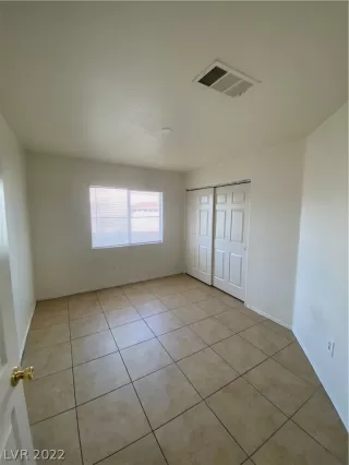 Photo #3: 2390482 Listing 