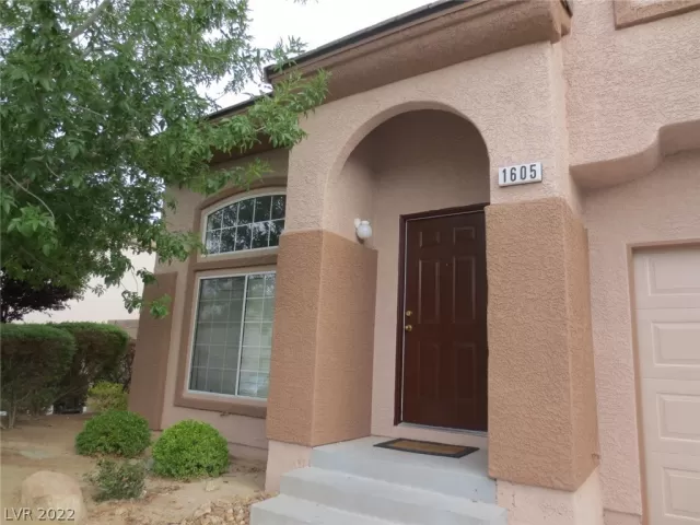 MLS: 2390592 Condo For Sale