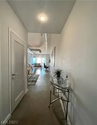 Photo #4: 2390615 Listing 