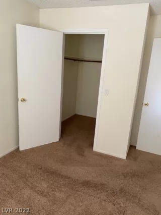 Photo #5: 2390623 Listing 